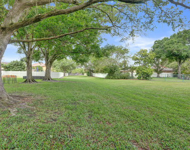 12213 Melissa Way - Photo Thumbnail 44