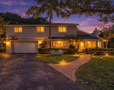 12213 Melissa Way - Photo Thumbnail 48