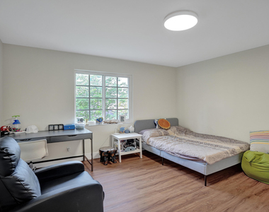 12213 Melissa Way - Photo Thumbnail 33