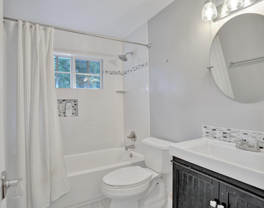 12213 Melissa Way - Photo Thumbnail 35