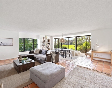 13307 Polo Club Road - Photo Thumbnail 9