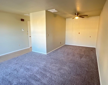 2126 Nw 118th Street - Photo Thumbnail 2