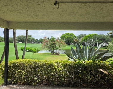 61 Eastgate Drive - Photo Thumbnail 13