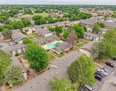 1725 E Lindsey Street - Photo Thumbnail 31