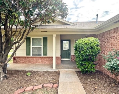 2500 Flame Lily Road - Photo Thumbnail 5