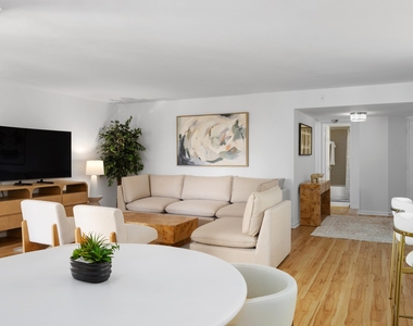 750 Egret Circle - Photo Thumbnail 7