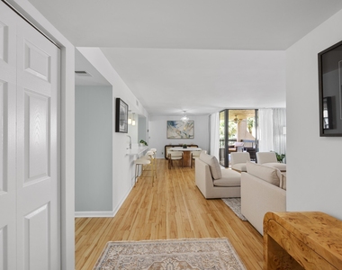 750 Egret Circle - Photo Thumbnail 2