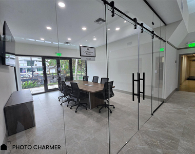 1301 River Reach Drive - Photo Thumbnail 29