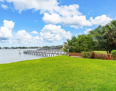 324 N Lake Drive - Photo Thumbnail 36