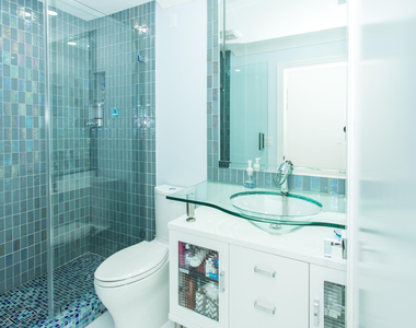 324 N Lake Drive - Photo Thumbnail 22