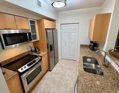 625 Casa Loma Boulevard - Photo Thumbnail 25