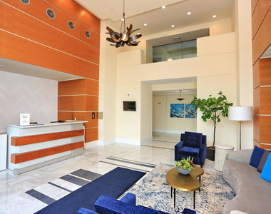 625 Casa Loma Boulevard - Photo Thumbnail 10