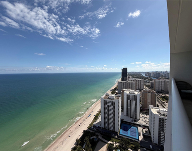 1850 S Ocean Drive - Photo Thumbnail 19
