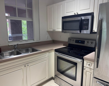 6650 W Sample Road - Photo Thumbnail 11
