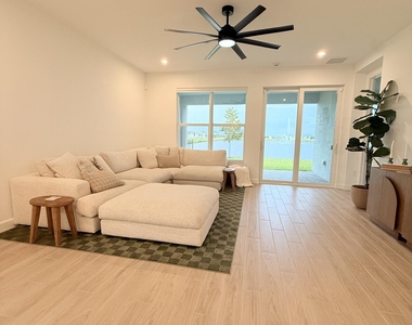 13462 Sw Bally Drive - Photo Thumbnail 12