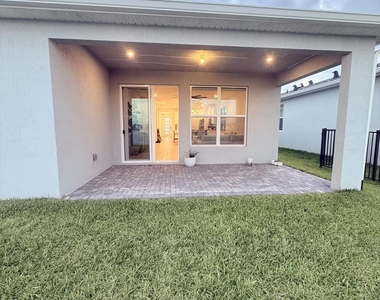 13462 Sw Bally Drive - Photo Thumbnail 24