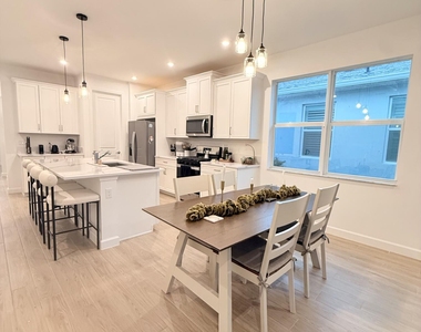 13462 Sw Bally Drive - Photo Thumbnail 4