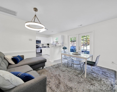 10541 Haddington Drive Nw - Photo Thumbnail 12