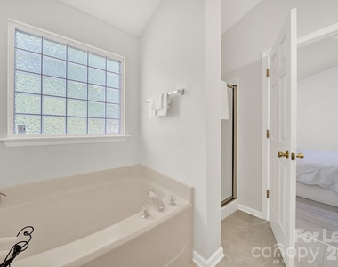 10541 Haddington Drive Nw - Photo Thumbnail 18