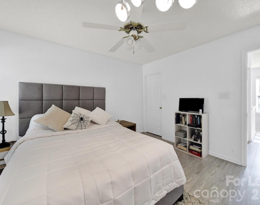 10541 Haddington Drive Nw - Photo Thumbnail 23