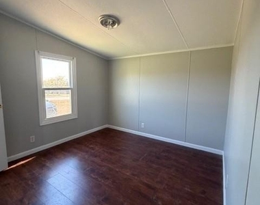 2379 Peeler Road - Photo Thumbnail 7