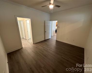 6277 Alyssum Place - Photo Thumbnail 9