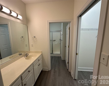 6277 Alyssum Place - Photo Thumbnail 11
