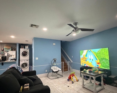 5362 Sw 125th Avenue - Photo Thumbnail 4