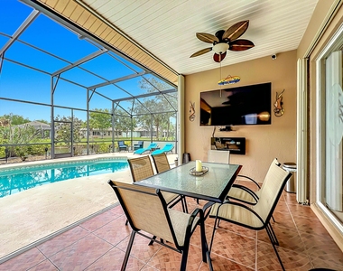 1343 Shoreline Circle - Photo Thumbnail 29