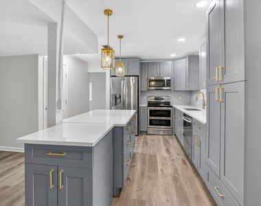 1751 Banyan Creek Court - Photo Thumbnail 22