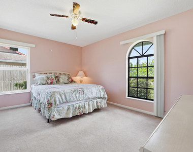 191 Parkwood Drive - Photo Thumbnail 14
