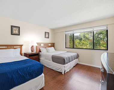 105 Deer Creek Road - Photo Thumbnail 6