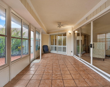 1127 E Seminole Avenue - Photo Thumbnail 31
