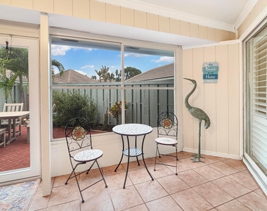 1127 E Seminole Avenue - Photo Thumbnail 27