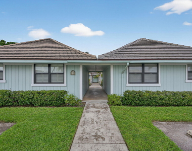 1127 E Seminole Avenue - Photo Thumbnail 1