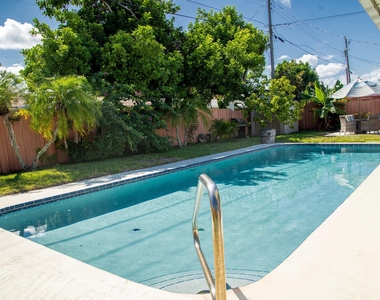 22 Van Road - Photo Thumbnail 26