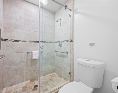6075 Francis Street - Photo Thumbnail 16