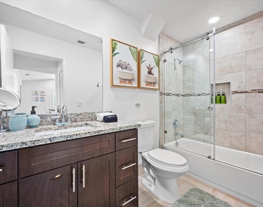 6075 Francis Street - Photo Thumbnail 20