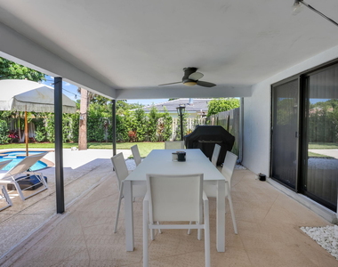1225 Nw 15th Street - Photo Thumbnail 24