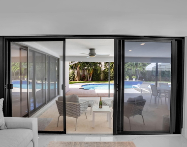 1225 Nw 15th Street - Photo Thumbnail 7