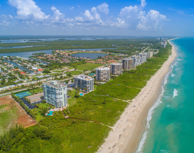 2700 N Highway A1a - Photo Thumbnail 24