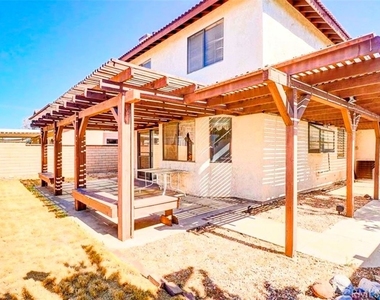 5482 Union Court - Photo Thumbnail 2