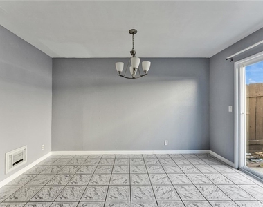 5372 Clairemont Mesa Blvd - Photo Thumbnail 12