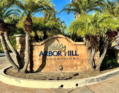 432 Edgehill - Photo Thumbnail 3