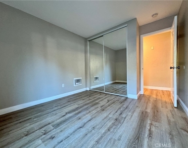 432 Edgehill - Photo Thumbnail 23