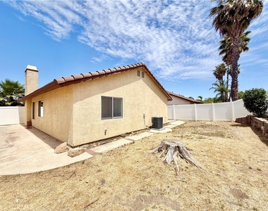 29677 Woodlands Avenue - Photo Thumbnail 25