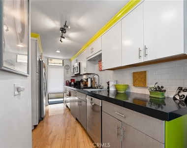 4265 Marina City Drive - Photo Thumbnail 11
