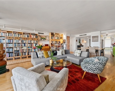 4265 Marina City Drive - Photo Thumbnail 8