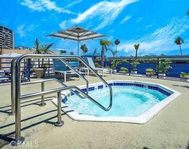4265 Marina City Drive - Photo Thumbnail 29
