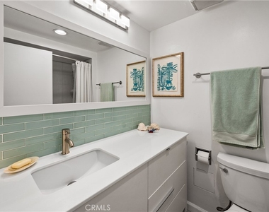 4265 Marina City Drive - Photo Thumbnail 17